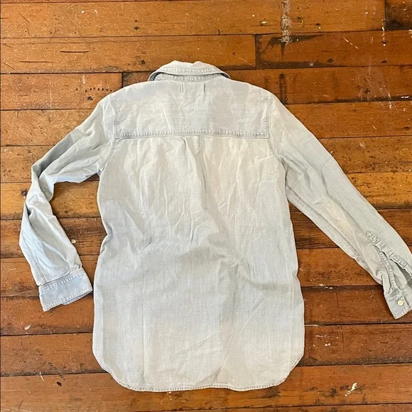 Madewell denim button up - Picture 6 of 7